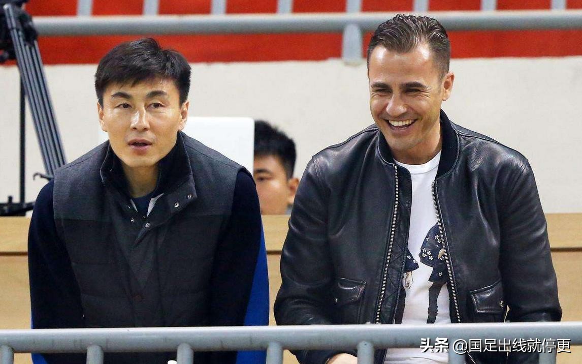 中国足球当下应该批评还是鼓励,关于中国足球的发展的几点看法