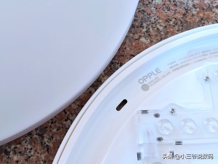 欧普智能吸顶灯有哪几款,欧普智能吸顶灯全光谱