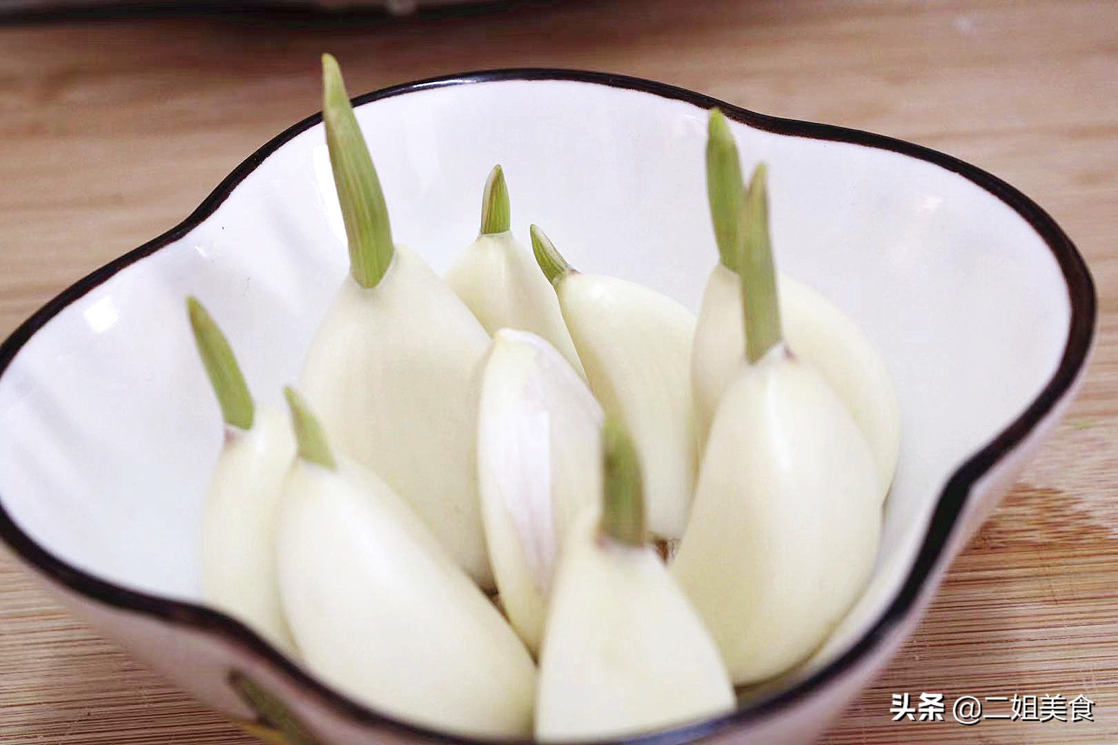 发芽的大蒜别丢,发芽的大蒜先别扔