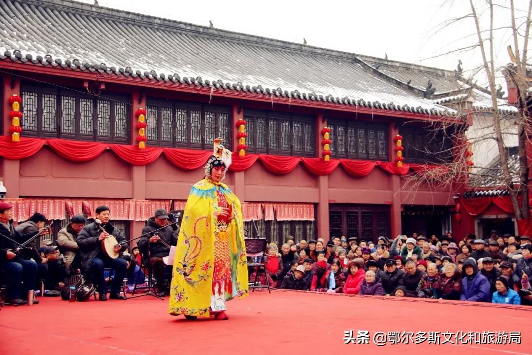 转九曲猜灯谜，赏民俗听老腔，约网红品美食到康镇~