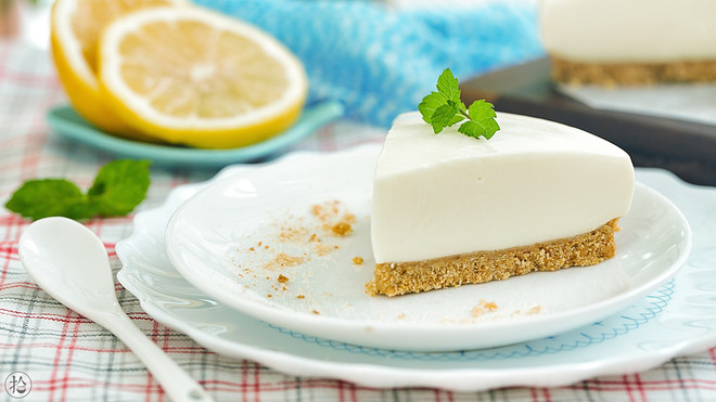 颜值爆表的酸奶冻芝士蛋糕,美味分享冻酸奶芝士蛋糕