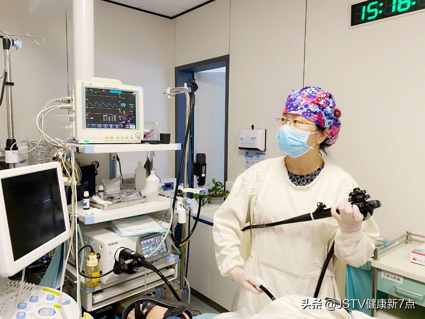 大如“网球”的瘤，长在食管该如何