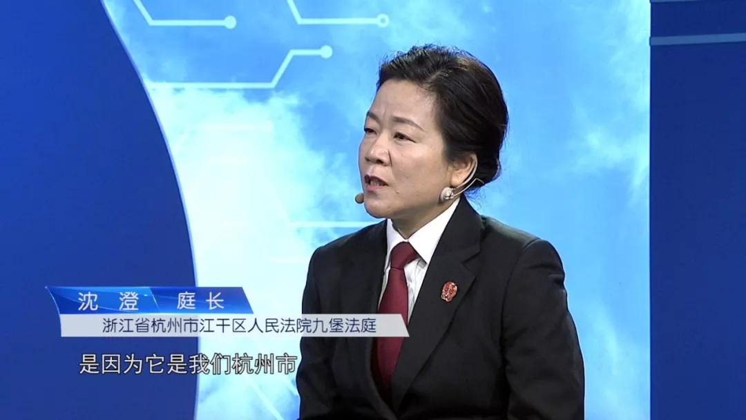 女子健身房内跑步死亡,女子健身房跑步机摔倒死亡