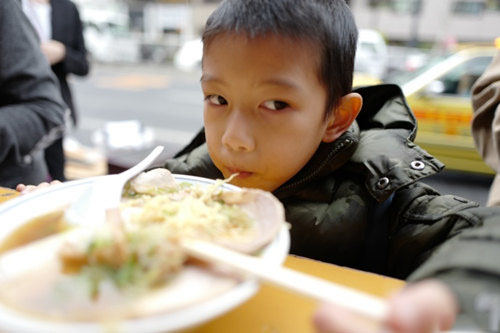 90后妈妈生了双胞胎,90后国庆妈妈产下四胞胎