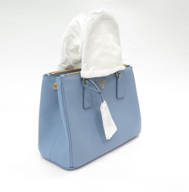 普拉达值得入手的包包品牌,圣罗兰和普拉达包谁档次高