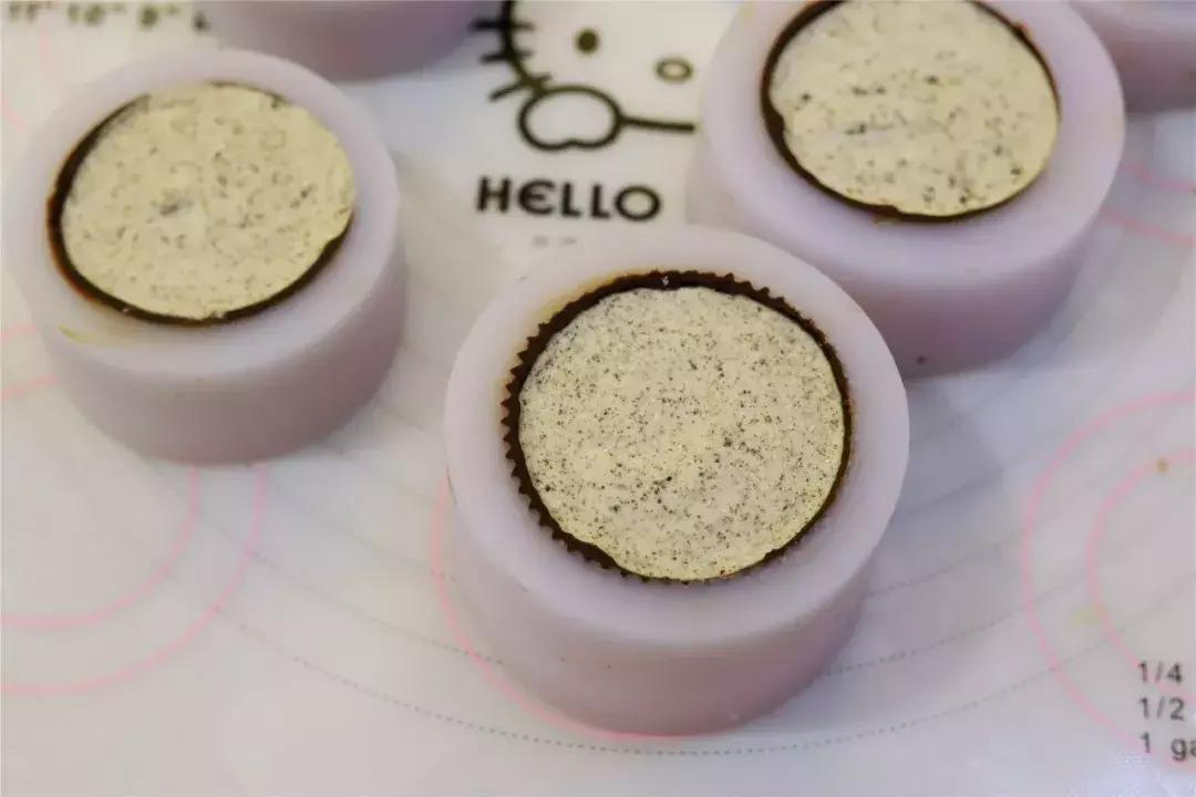 敖丙？奥饼？其实是奥利奥黑巧冰淇淋月饼