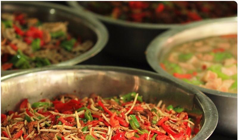 吃在“远航大酒楼”,绵阳学生的最高伙食标准