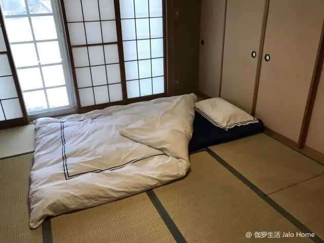 榻榻米的真实感受,年轻人对你一无所知