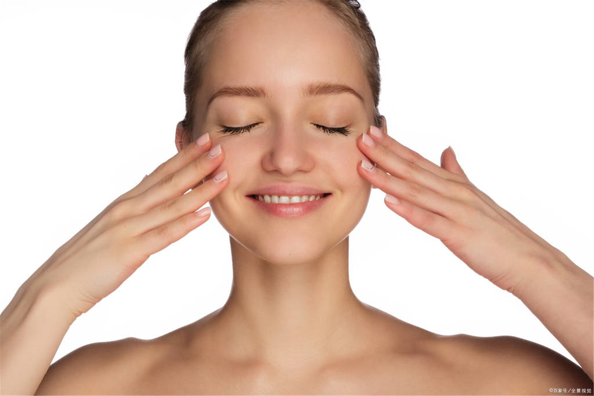 过了30年才知道的化妆小技巧,非常实用的化妆小技巧视频