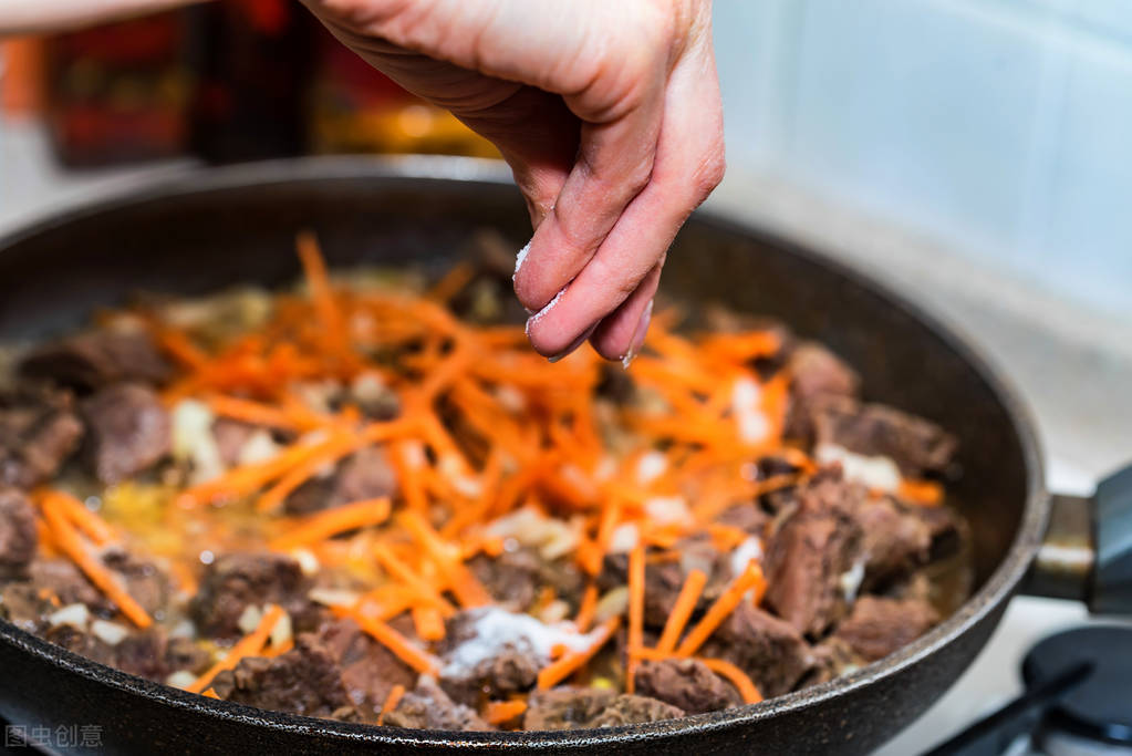 不管炖什么肉记住五个要领,不管炖啥肉加这5种料就对了