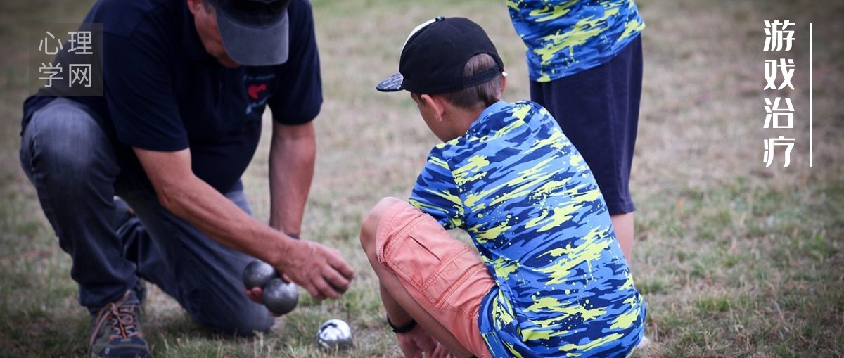 儿童游戏治疗流派,儿童游戏治疗与心理发展