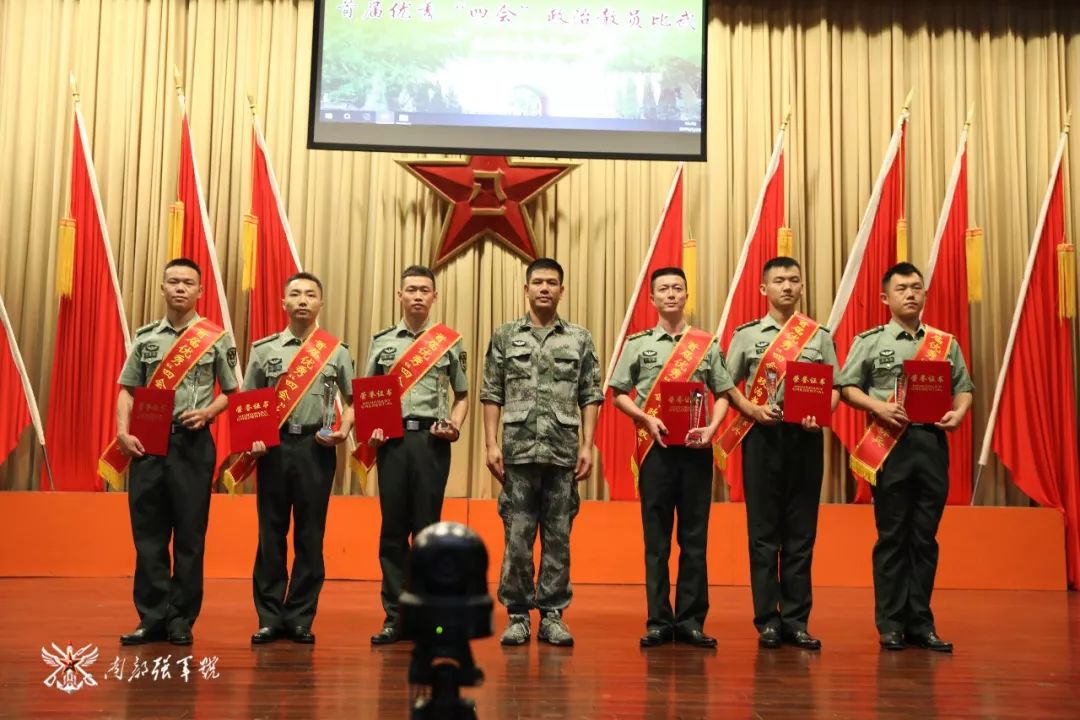这个旅优秀“四会”政治教员比武秀出一波“新操作”