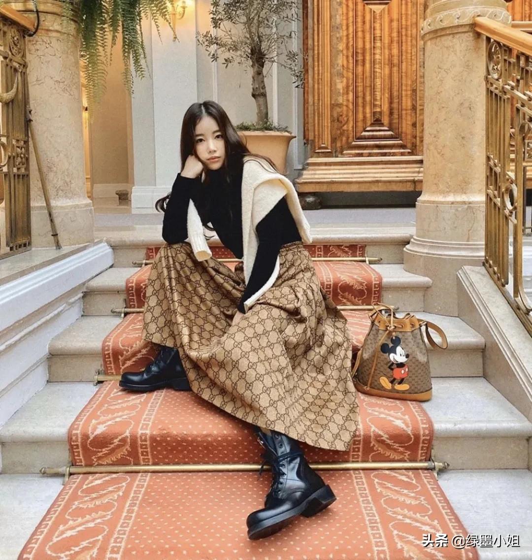 韩国女神jessica白色礼服,jessica日常穿衣搭配