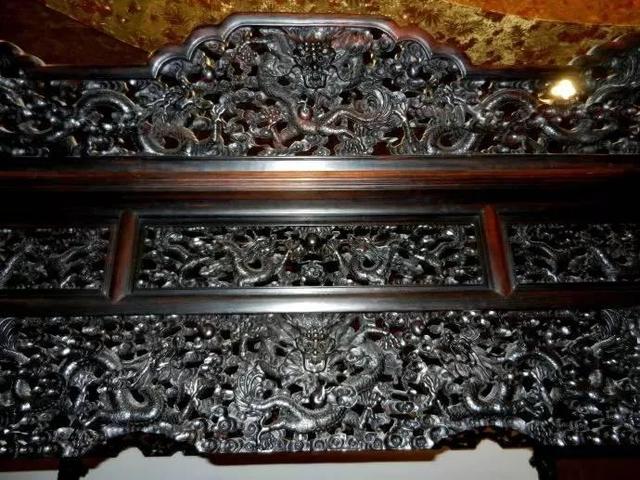 清朝三吨重龙床现世专家要求上交,清朝3吨龙床现状