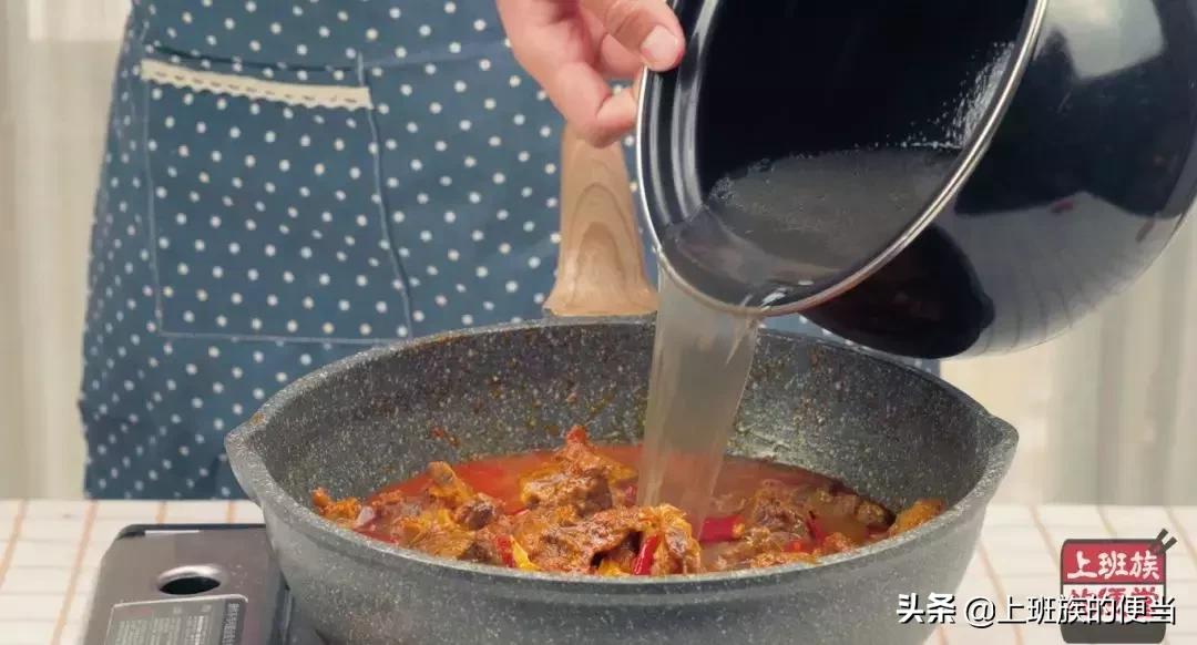 牛排火锅怎么做又嫩又好吃,怎样做牛排火锅才好吃