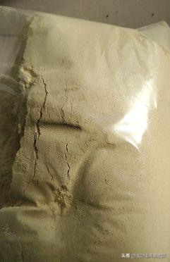 猖狂！有人高调叫卖“瘦肉精”，更有冒牌饲料卖到正品门前