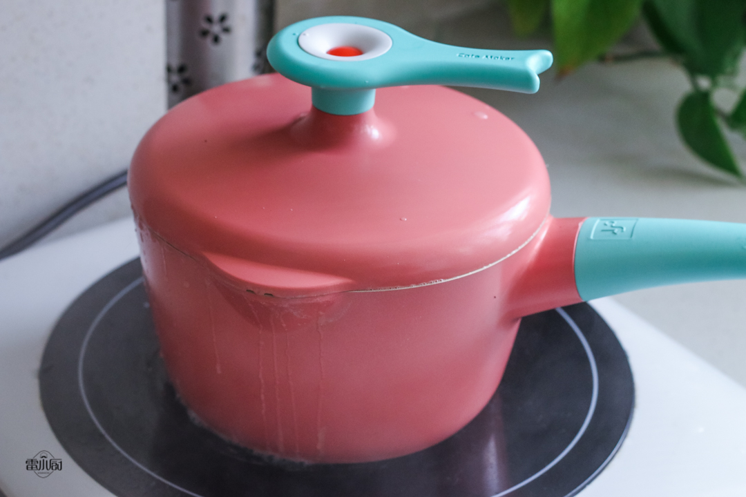 怎么样煮螺蛳粉更好吃呢,煮螺蛳粉的重要步骤