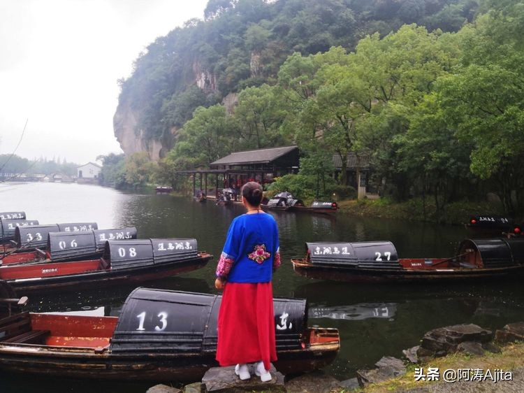 勿谓湖小，天在其中：绍兴东湖