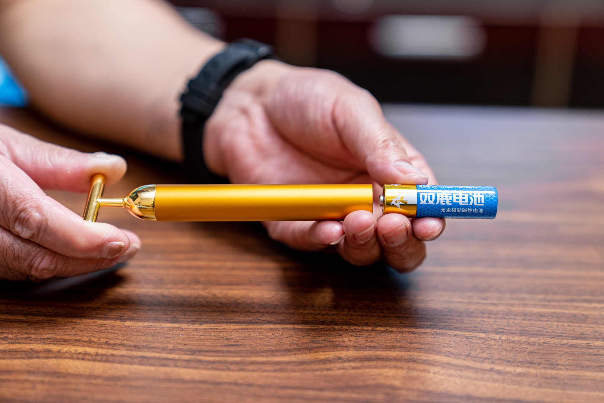 5号电池南孚金霸王哪个好,5号碱性电池双鹿