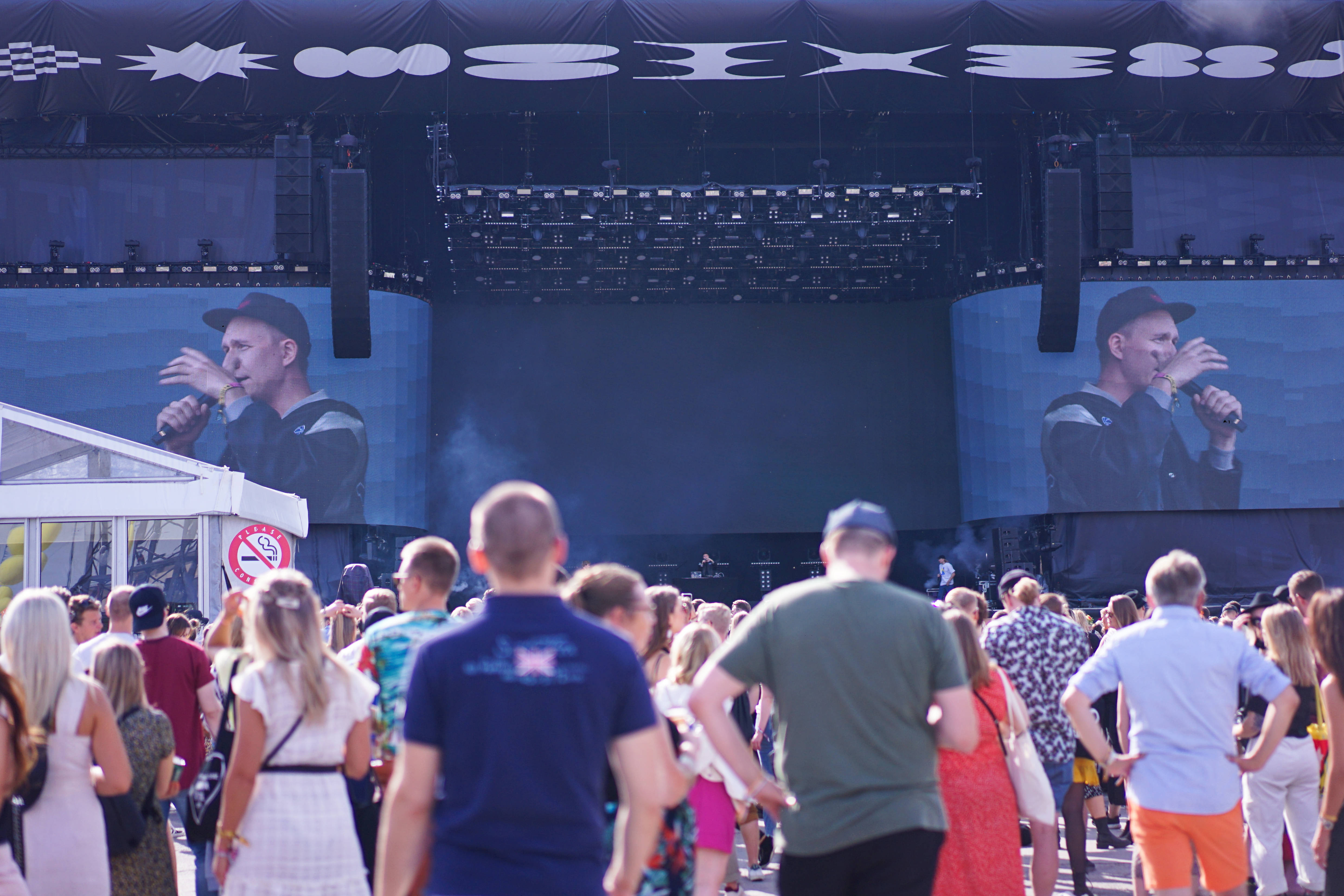 不会英语也能嗨的国家,不会英语能游遍世界吗