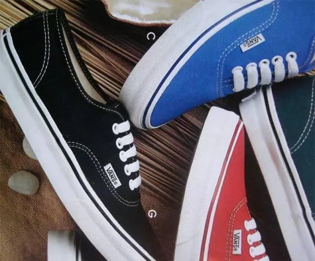 vans板鞋经典款测评,vans鞋经典款有哪些