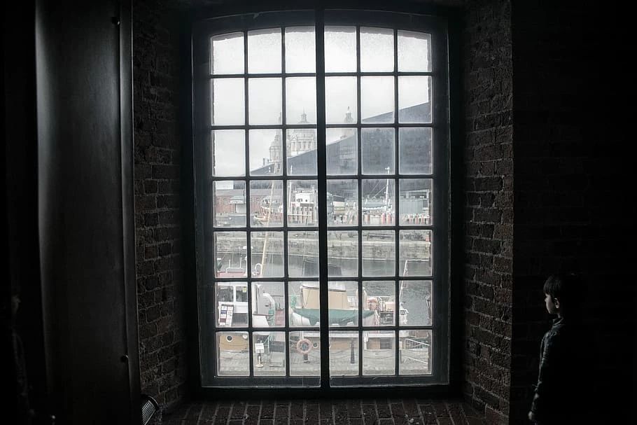 孩子胆小被人欺负怎么教他反击,孩子胆小被欺负怎么跟老师沟通