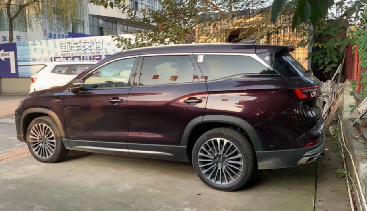 捷途x90子龙版与豪越对比,捷途x90子龙版对标星途凌云