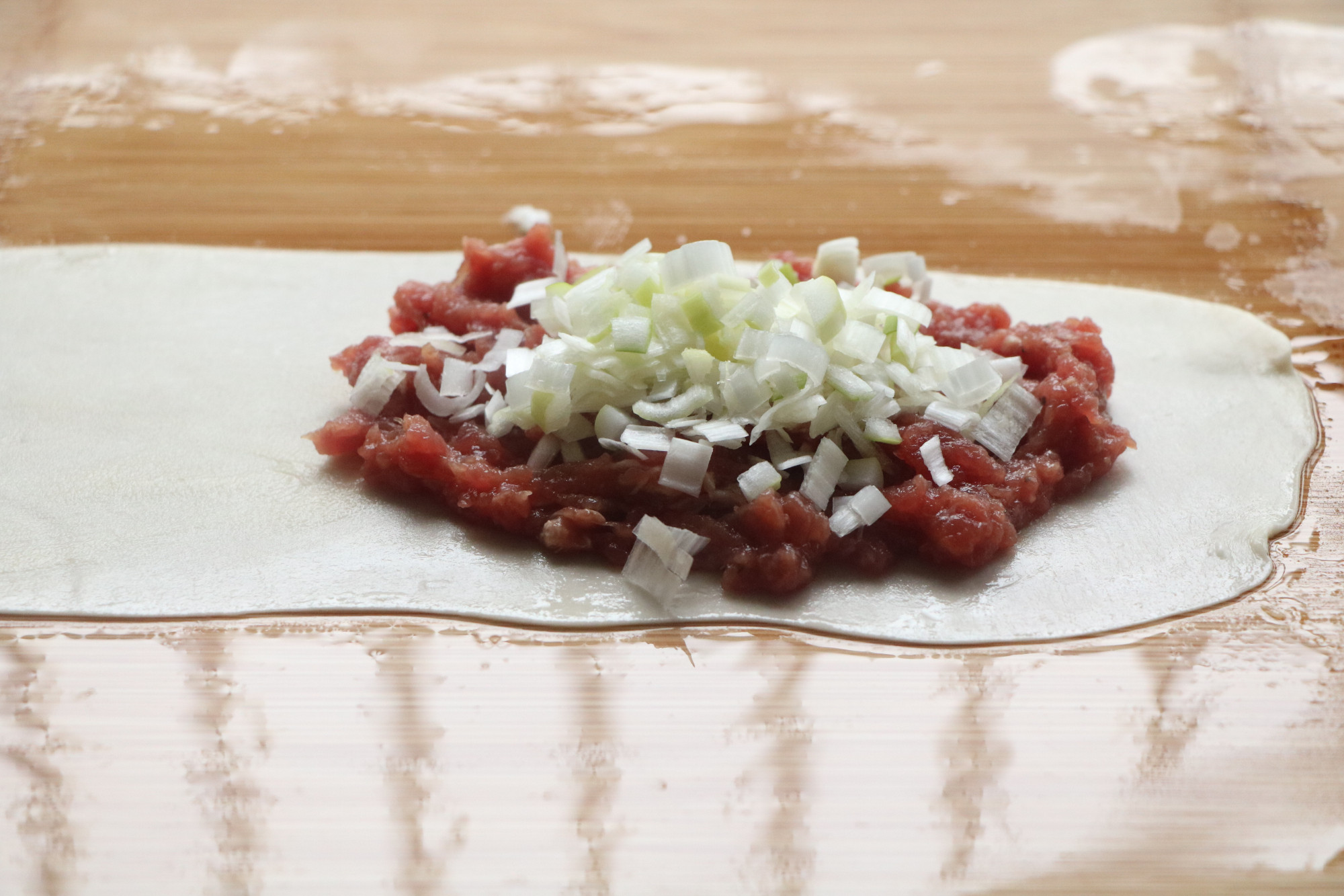 牛肉饼怎么做酥脆松软有层次,牛肉饼这样做太香了