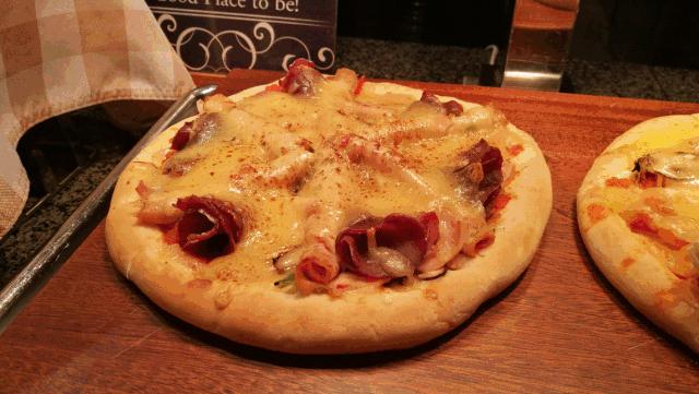 成都温江的一颗明珠，海鲜自助餐+巴西烤肉，还有猪猪侠来啦