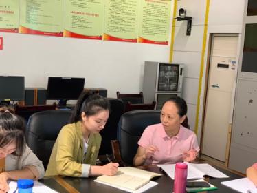 龙泉驿区实验小学：学科专家指方向学科视导助成长