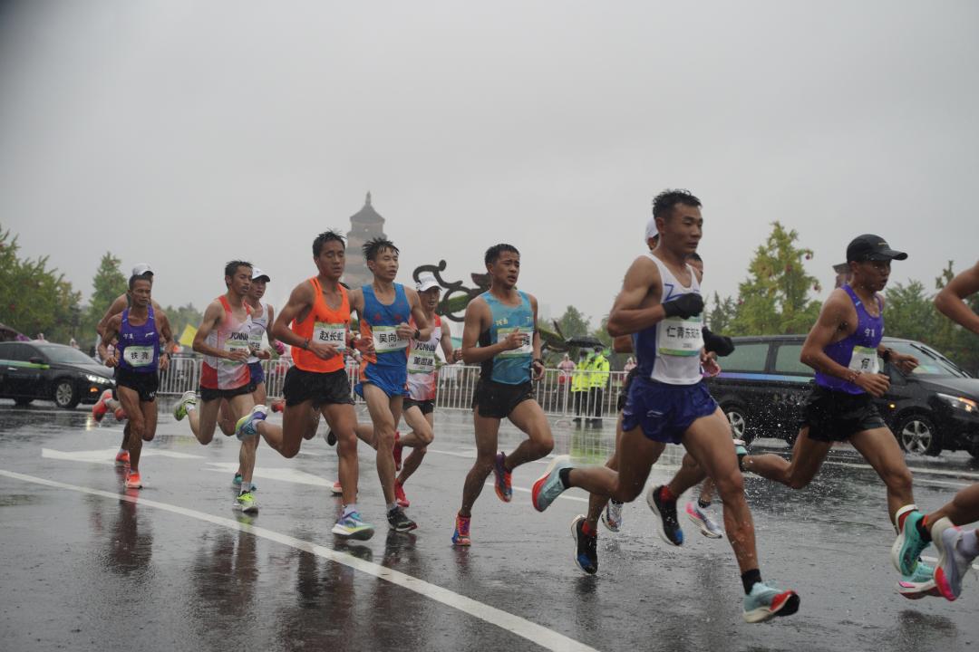 张德顺马拉松冠军,张德顺马拉松中国纪录