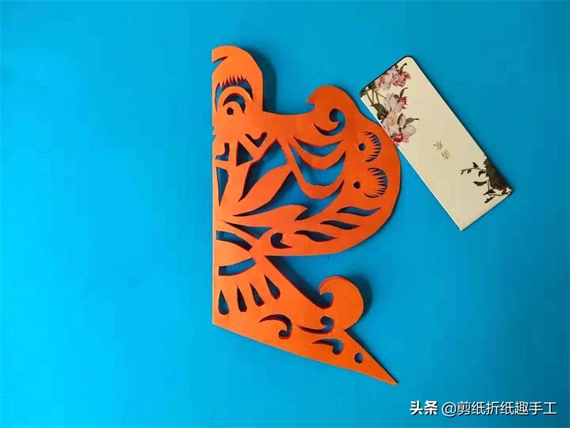 “大鹏一日同风起,扶摇直上九万里”,分享风筝剪纸教程