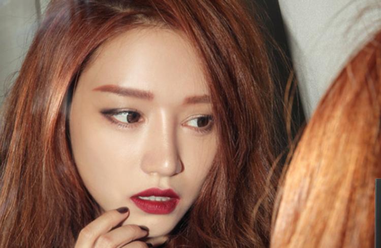 没有唇形怎么涂唇釉,没有唇形唇线笔一般用什么颜色