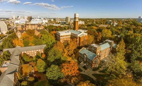 乐训星空：藤校不足0.5%的录取率说明了什么？