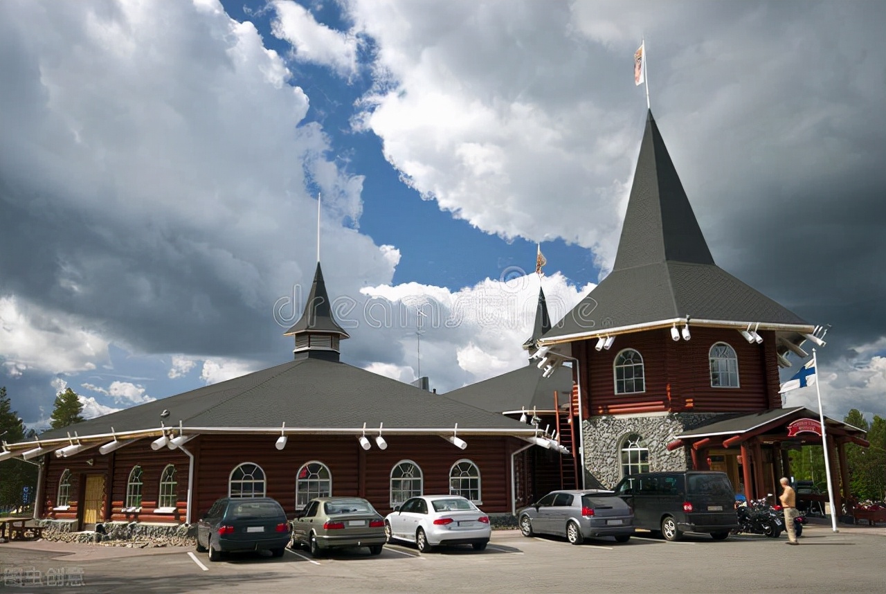 圣诞老人的故乡，芬兰500马克钞票上面缔造北欧民族史诗的大咖