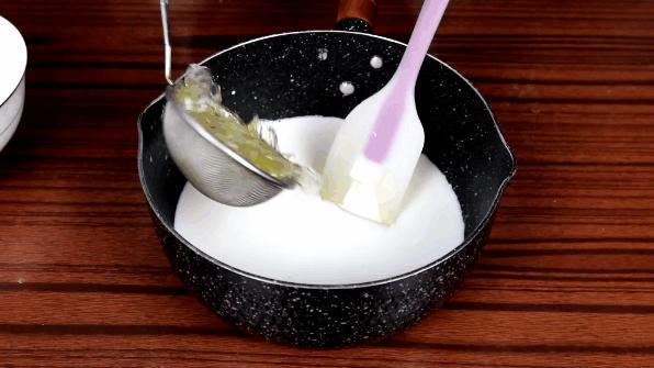 无需奶油简易慕斯蛋糕,不用奶油的慕斯蛋糕教程