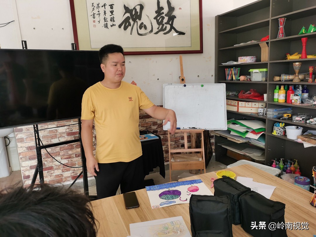 澶у鐢熺溂涓殑浜叉垰,澶у鐢熺溂涓殑鍏卞悓瀵岃