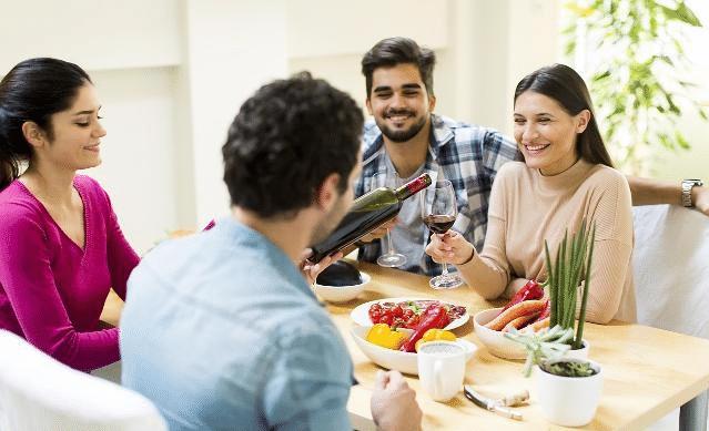 经常胃酸肚子胀气是怎么回事,胃酸胃胀的最快解决方法