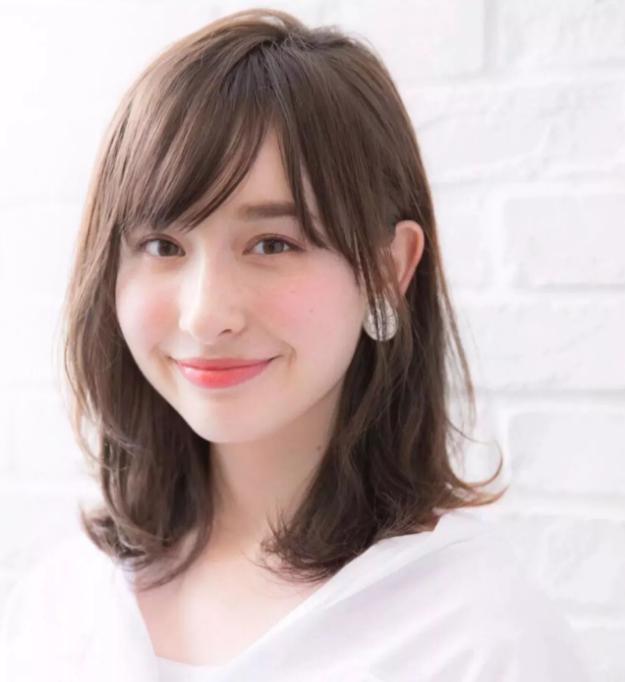 5款适合头发稀少短发,5款适合头发稀少的发型羊毛卷