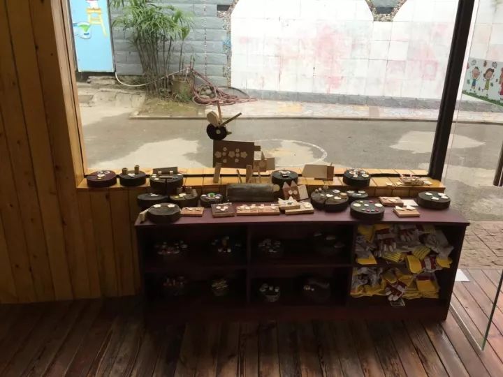 4.13重庆逐梦歌乐山上的“巴学园”探索“世界级乡村幼儿园