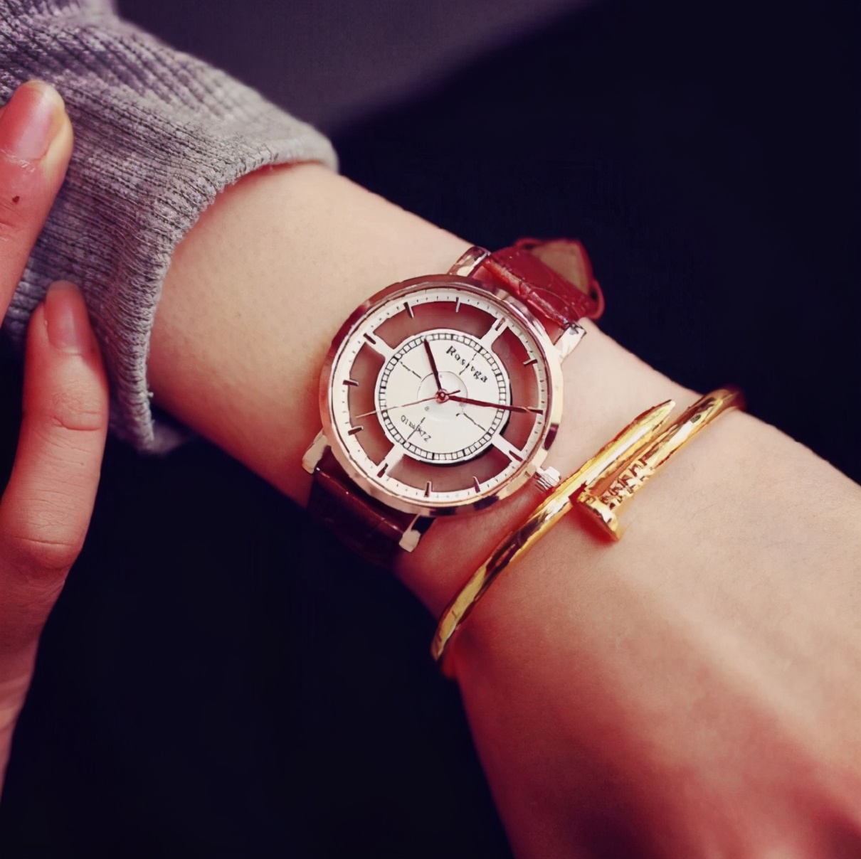 华为手表玻璃碎换个多少钱,卡地亚手表玻璃碎了换个要多少钱