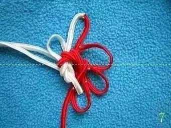 单绳隔珠打结视频教程,手串伸缩加珠绳打结法