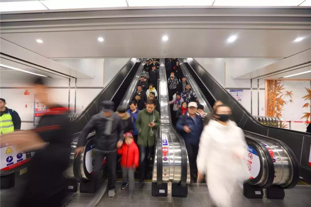 春运出行最新通知,春运来啦一年一度的春运拉开大幕