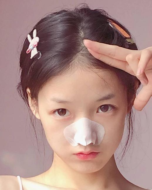 卸妆油对付黑头,家里卸妆产品用完了能用什么卸妆