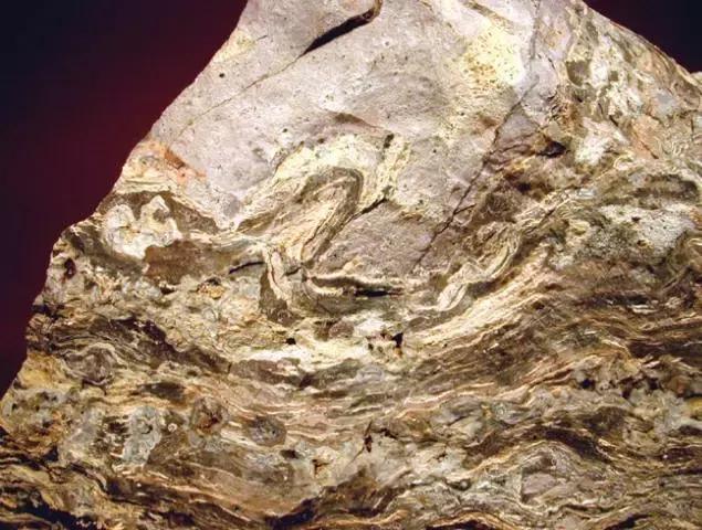 常见岩浆岩鉴别特征图片,常见岩浆岩的认识和鉴定实验报告