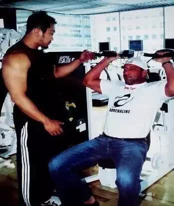 马东锡怎么拍釜山行的,釜山行马东锡和孔刘演技