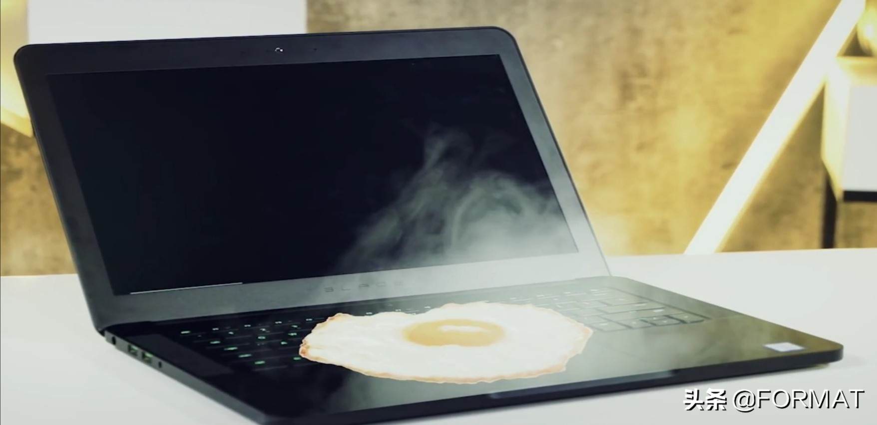 夏天电脑太热怎么降温,夏天笔记本降温最好的方法