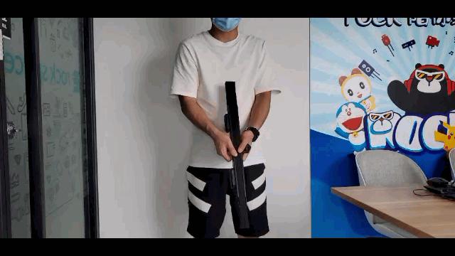 居然能反射太阳光,难怪暴晒也不热,网友:爱车再也不怕晒了