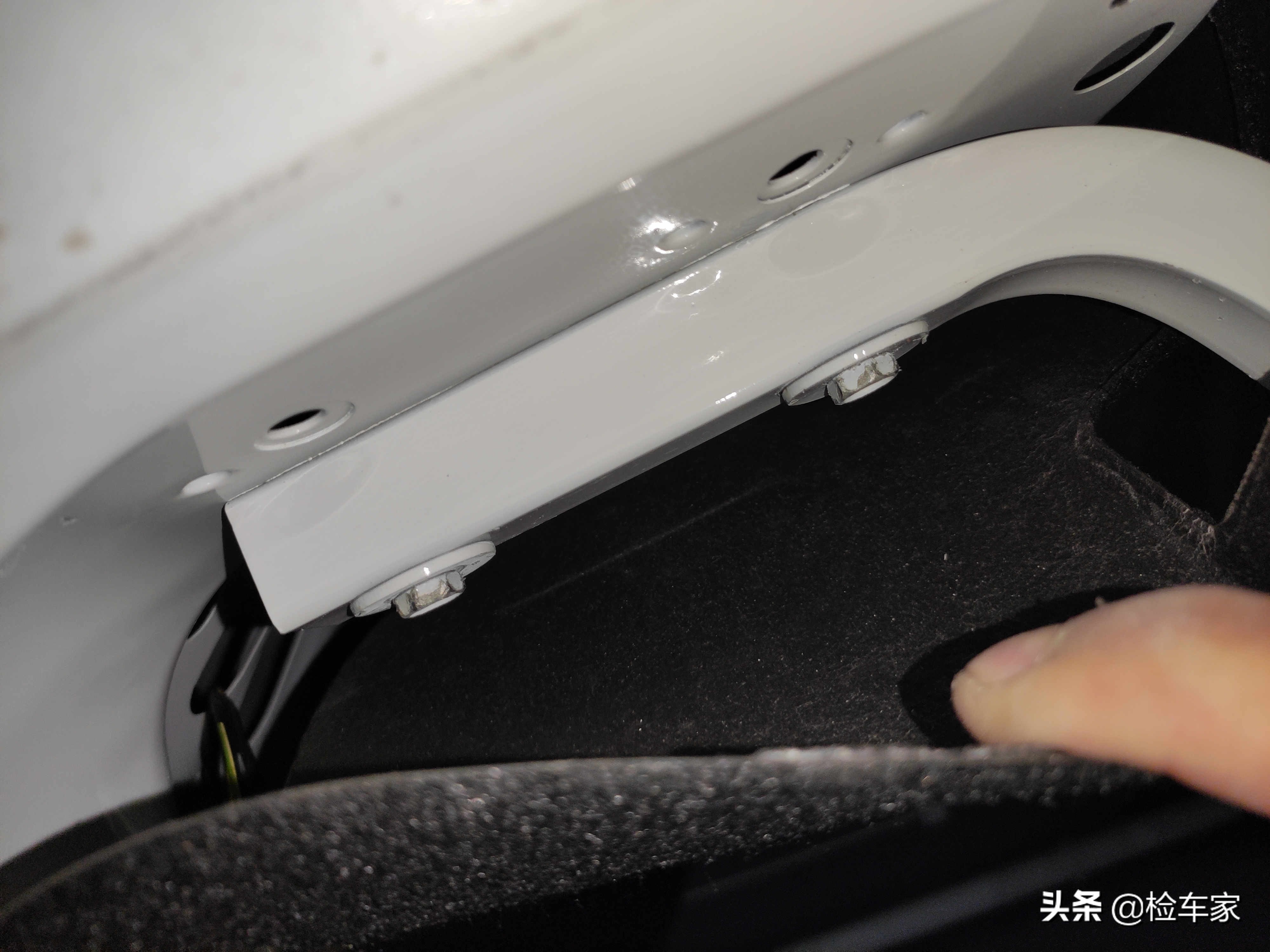 东北客户异地委托检测别克英朗，车尾焊接不敢买，客户：怕冻掉了