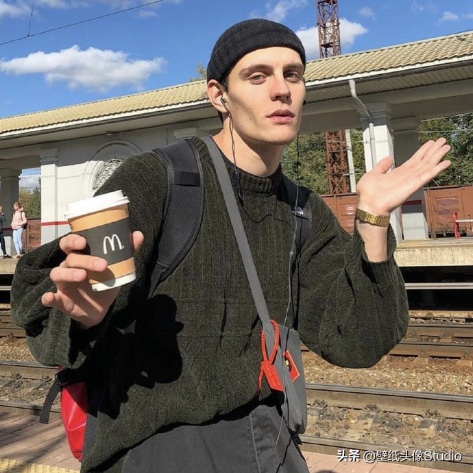 浪漫玫瑰男生头像,男生玫瑰浪漫头像